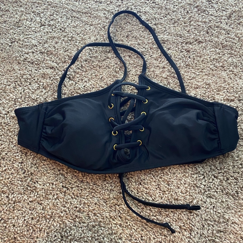 Bikini top